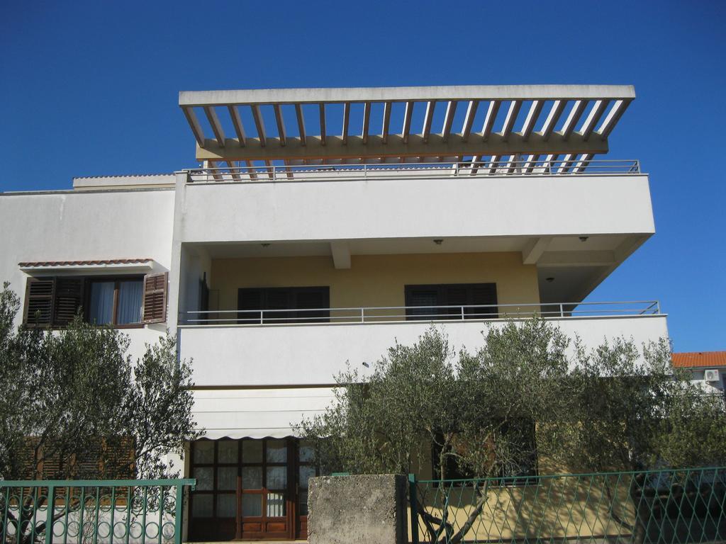 Apartment Promona Drniš Zimmer foto