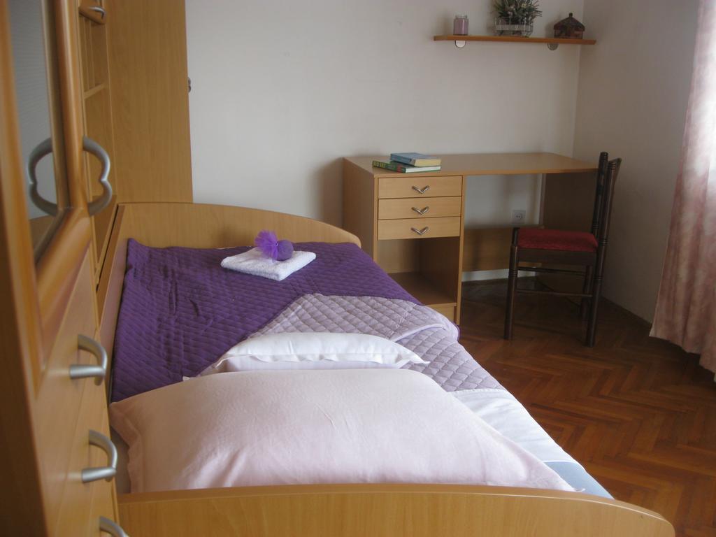 Apartment Promona Drniš Exterior foto