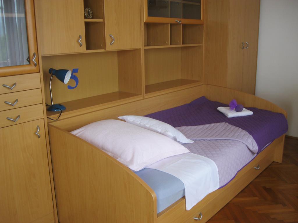 Apartment Promona Drniš Exterior foto